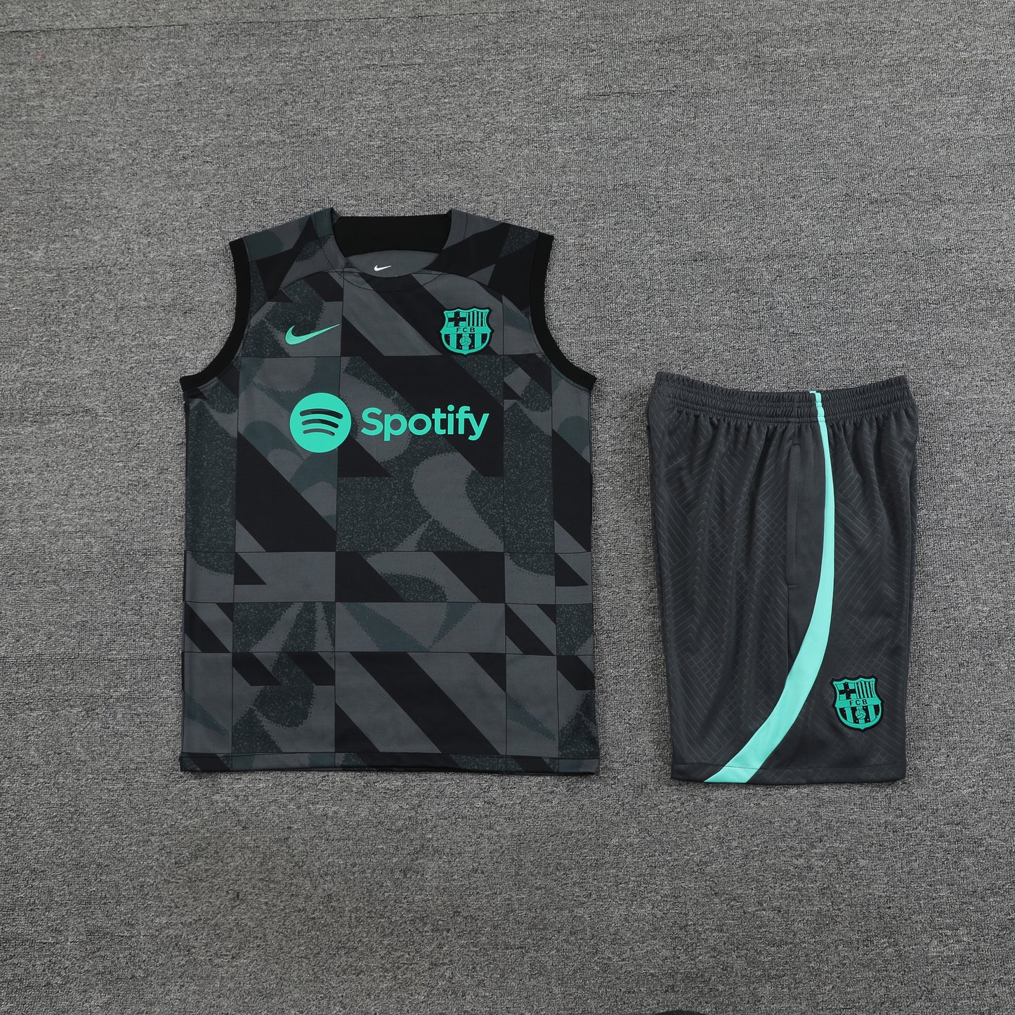 Barcelona Vest Set-Grey and Black