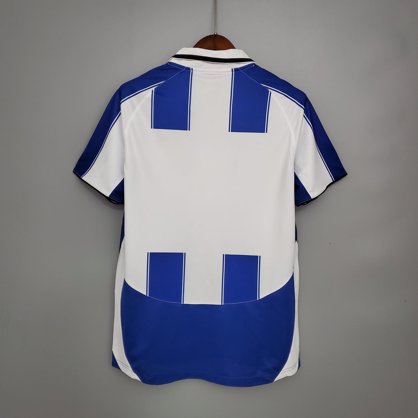 Retro Porto 03/04 home