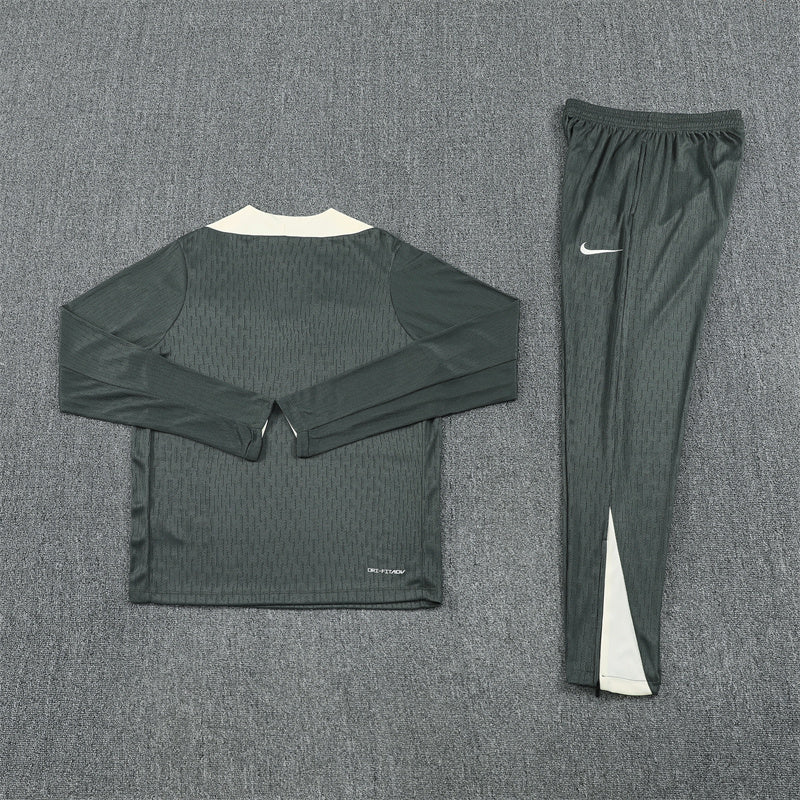 Chelsea Tracksuit-Green Grey