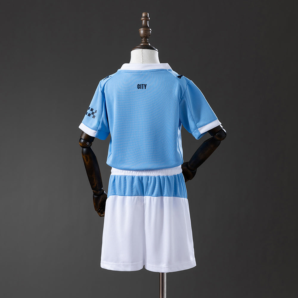 25/26 kids Manchester City home
