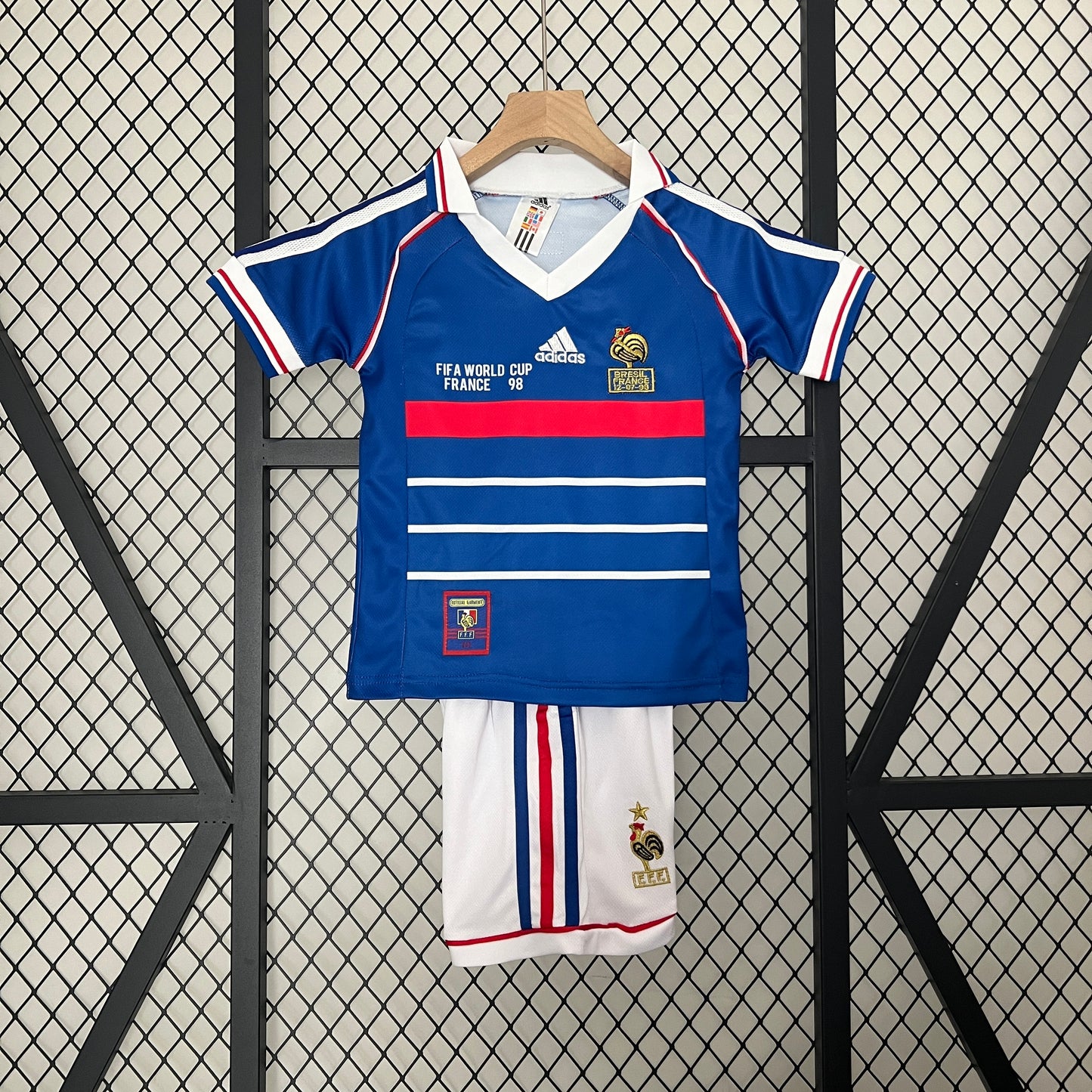 kids France 1998 home