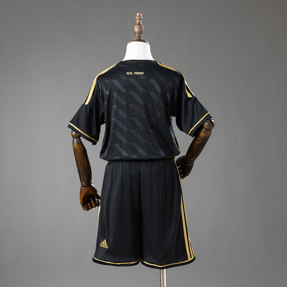 Real Madrid 11/12 Away Retro Kids Ki