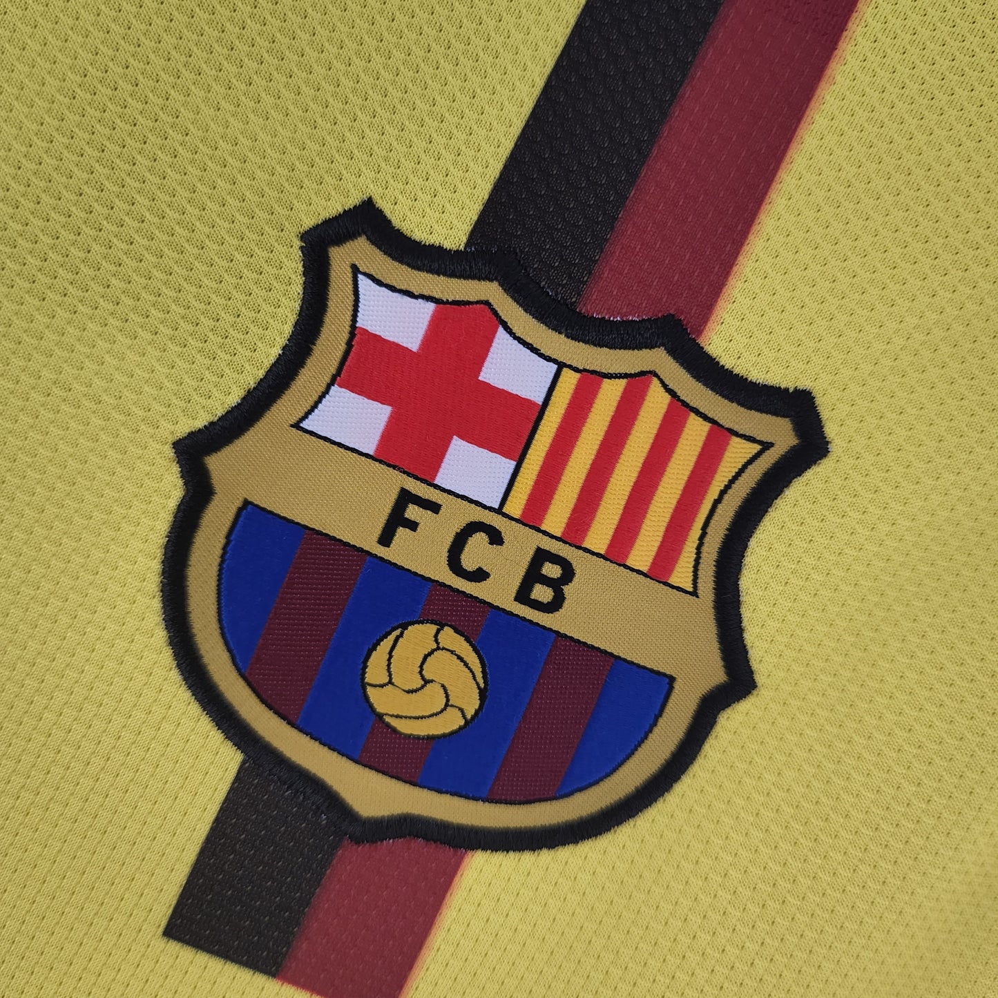 Retro long sleeve FCB 08/09 away