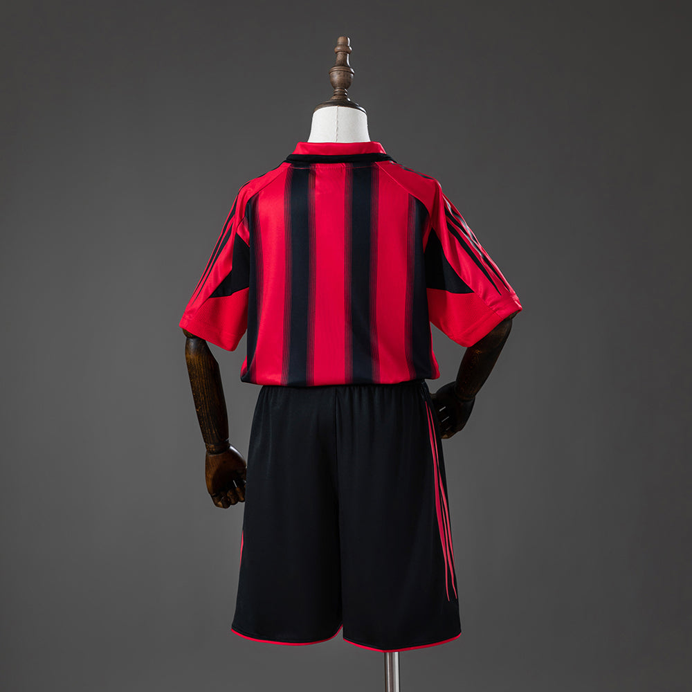 AC Milan 04/05 Home Retro Kids Kit