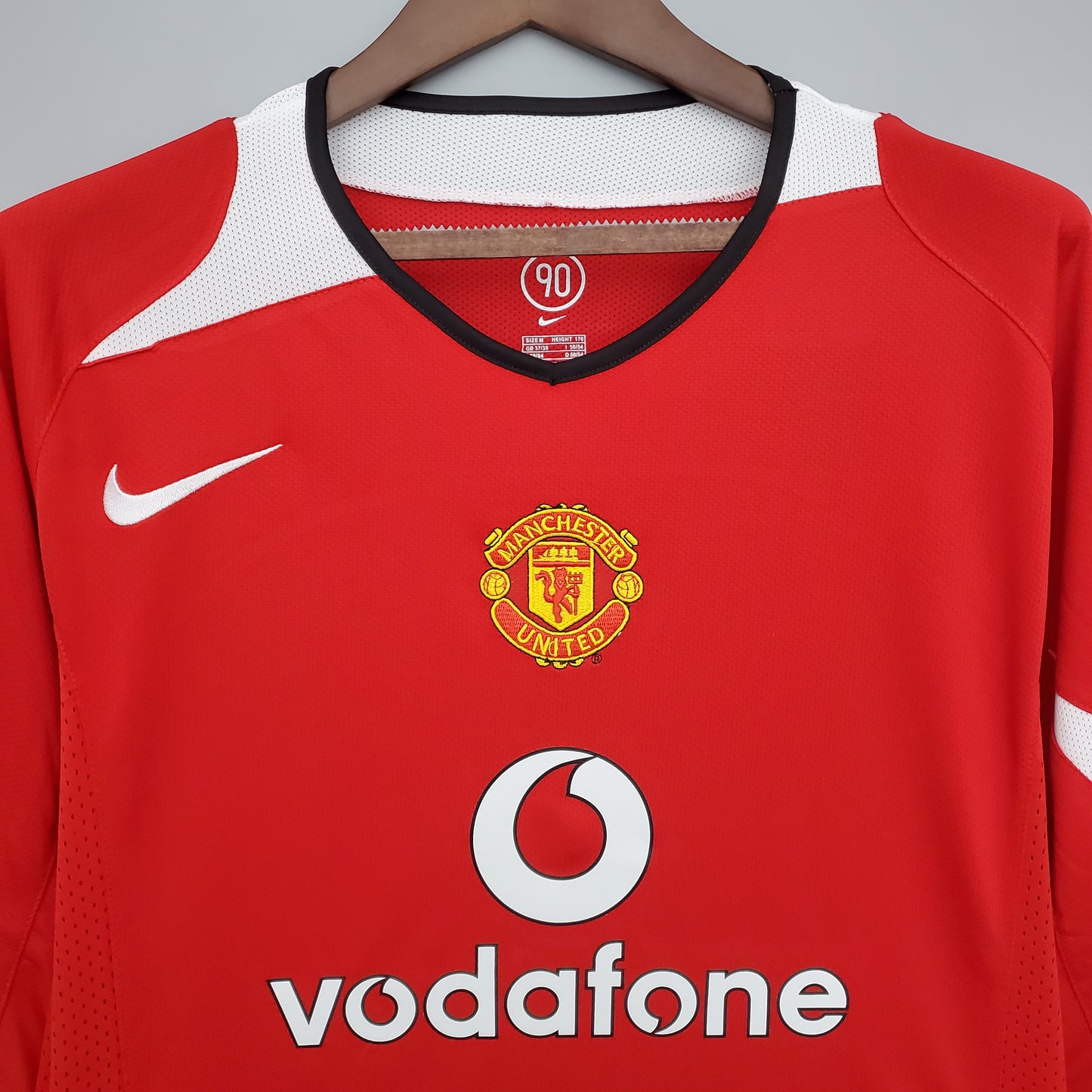 Retro Manchester United long sleeve 04/06 home