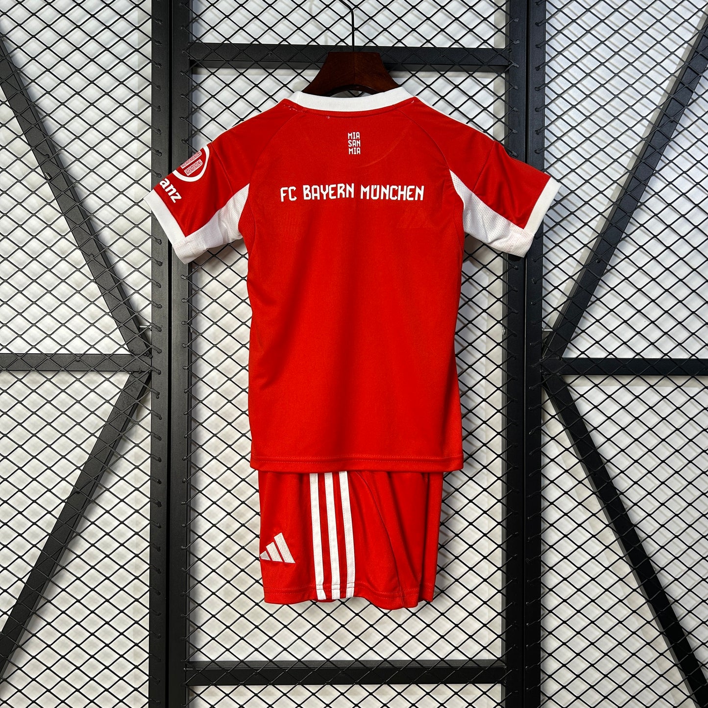25/26 kids Bayern Munich home
