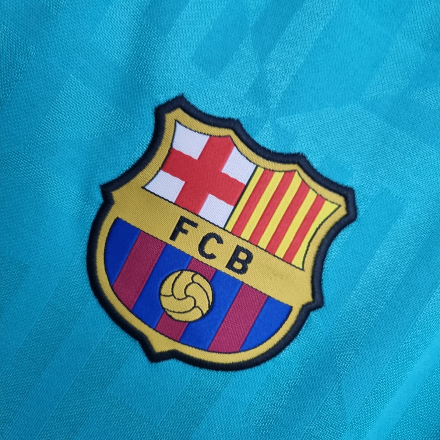 19/20 FCB third away