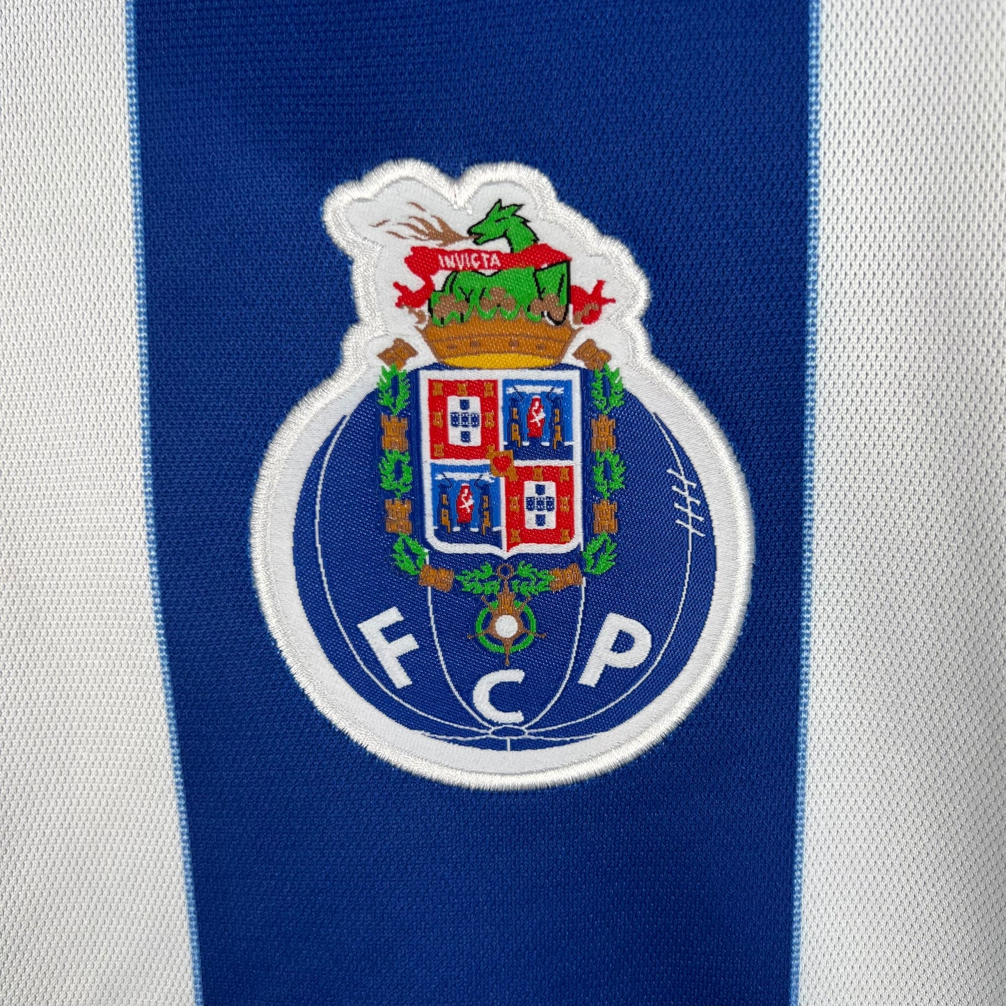 23/24 Porto Home