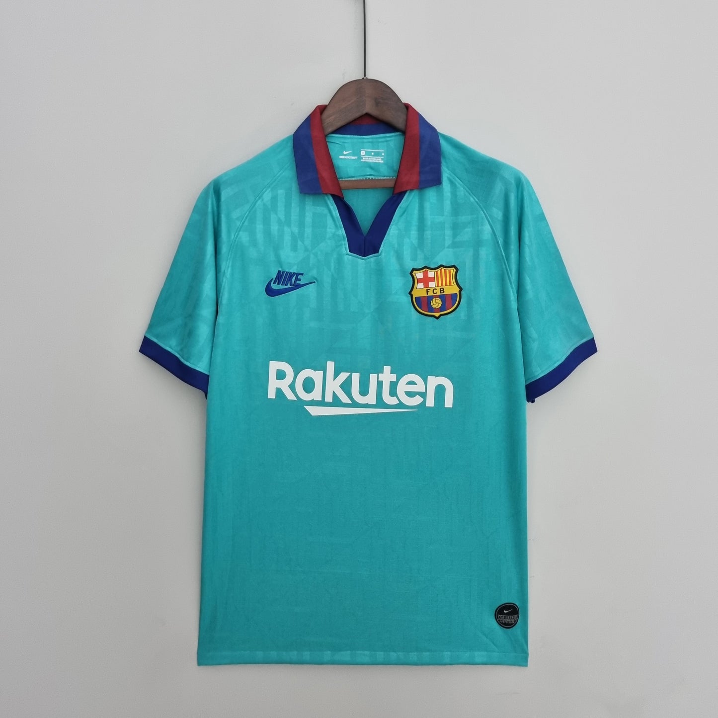 19/20 FCB third away