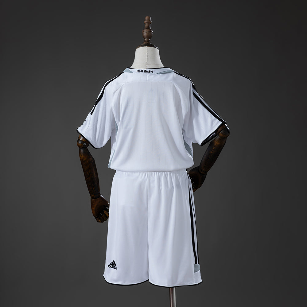 Real Madrid 06/07 Home Retro Kids Kit
