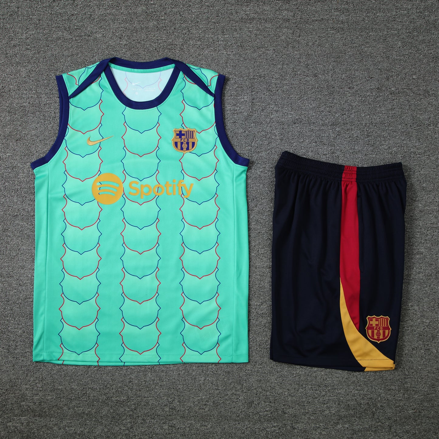 Barcelona Vest Set-Light Green and Black