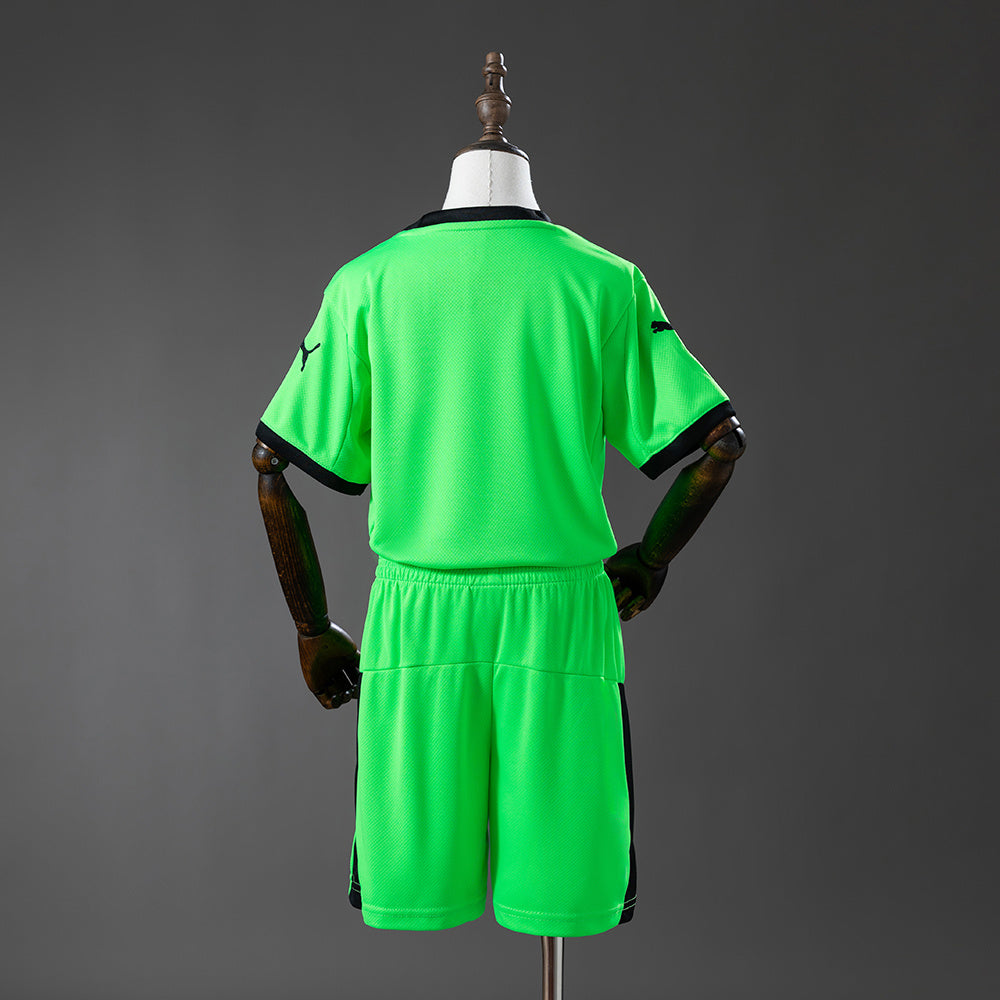 Portugal 2026 Fluorescent Green Kids Kit