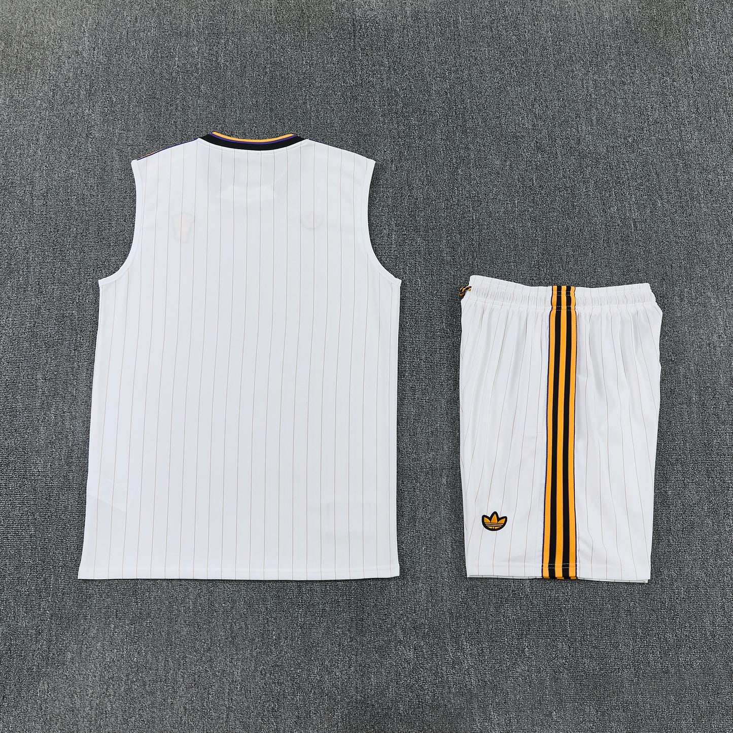 Manchester United Vest Set-White