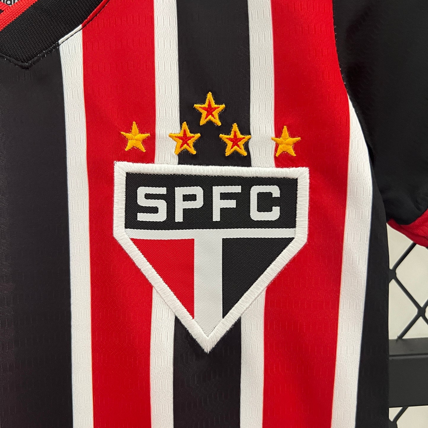 24/25 kids Sao Paulo away