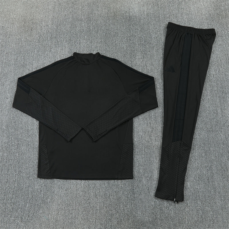 Liverpool Tracksuit-Black