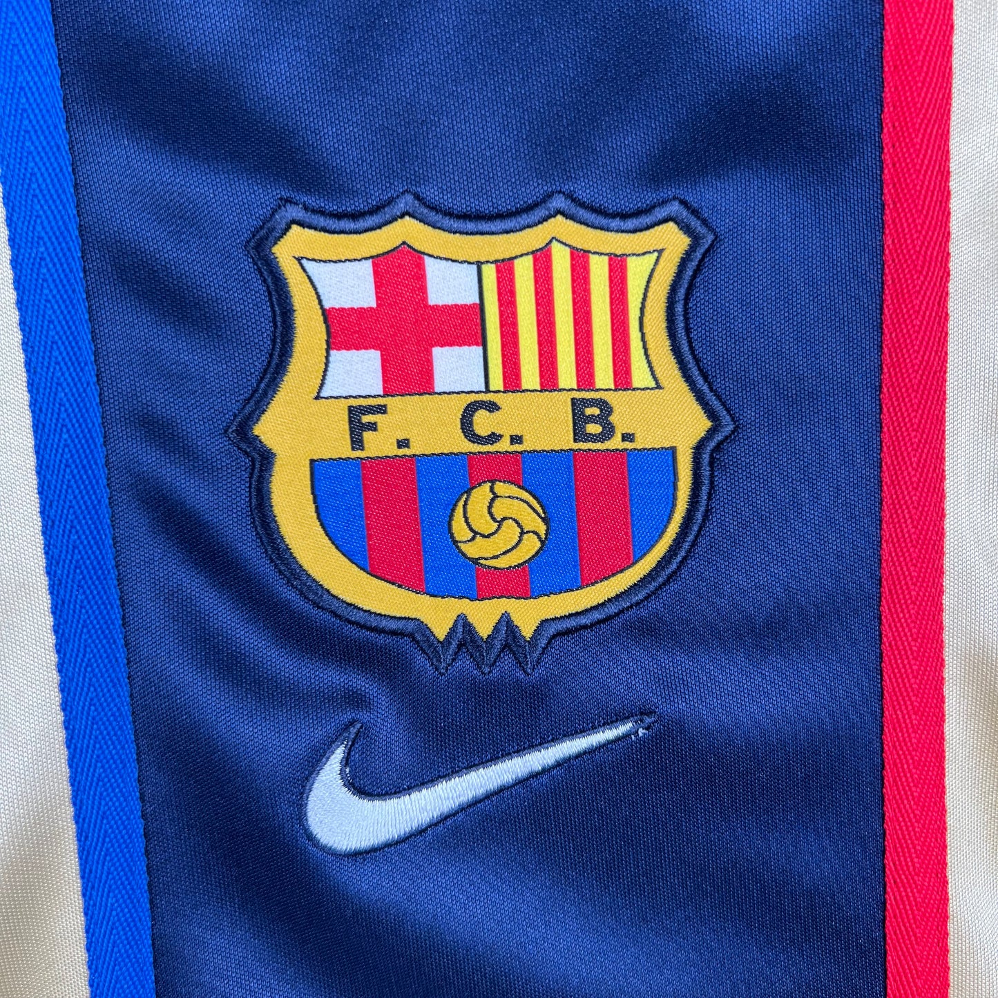 Retro FCB 2002 Away