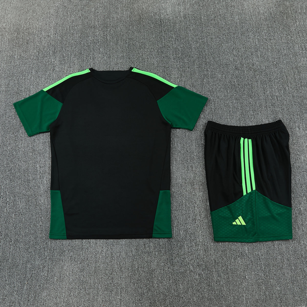 Mexico Shorts Set-Black and Dark Green