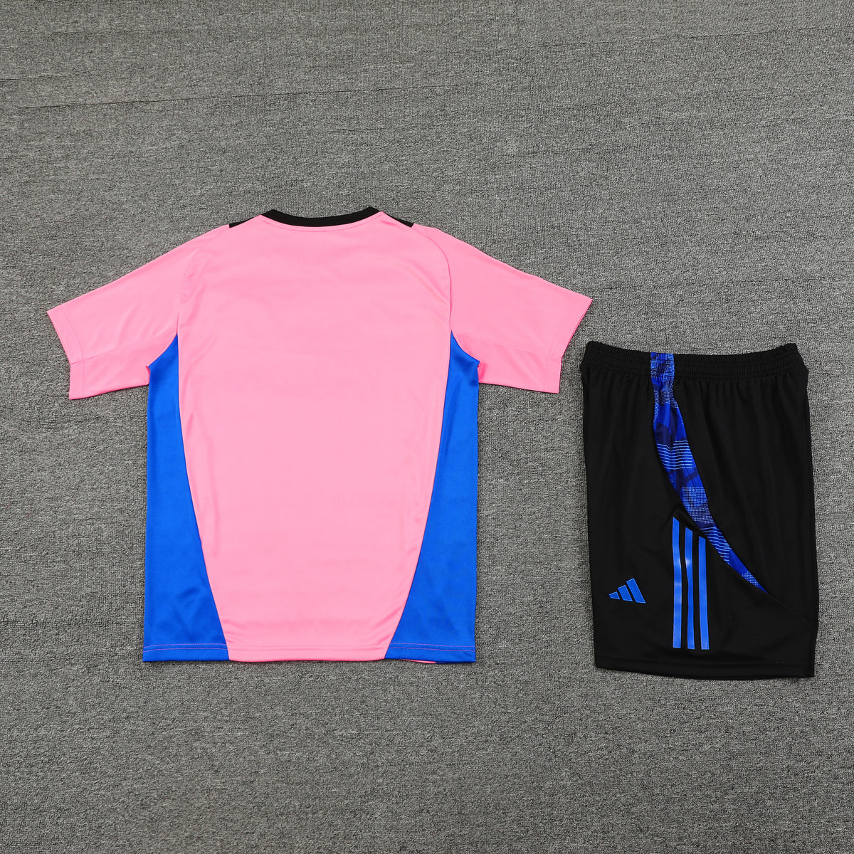 Manchester United Shorts Set-Pink and Black