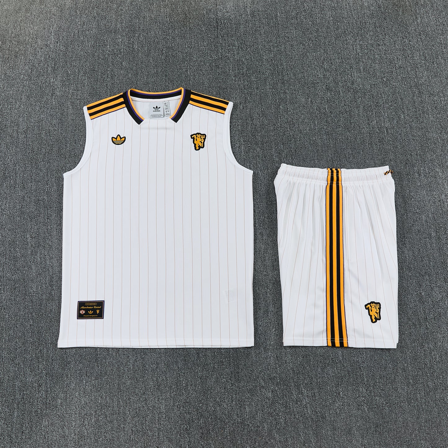 Chelsea Vest Set-White