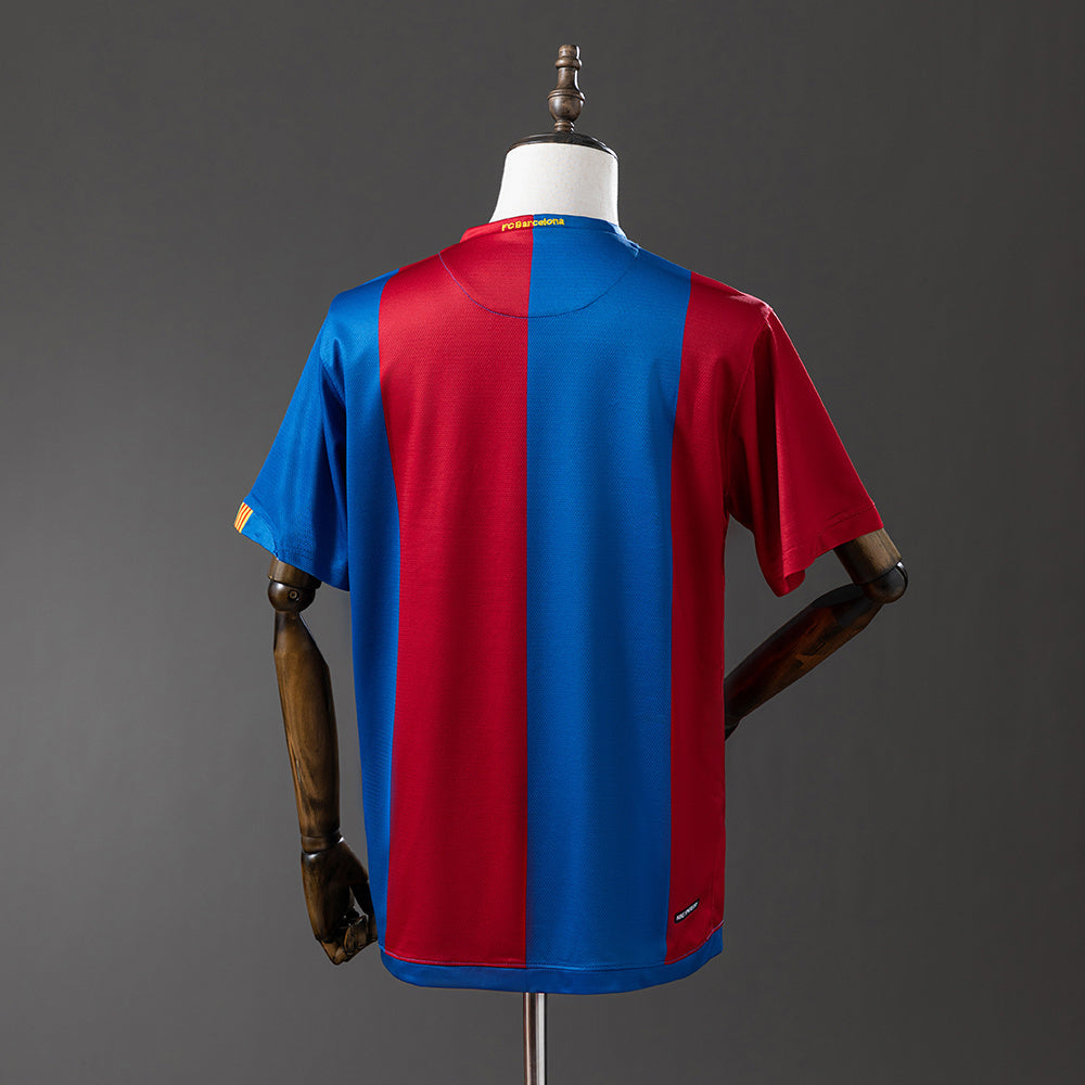 Retro Barcelona 06/07 home