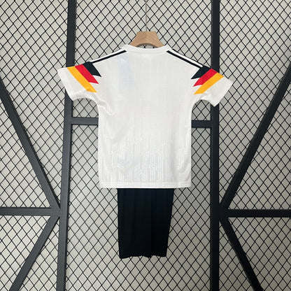 kids Germany 1990 home