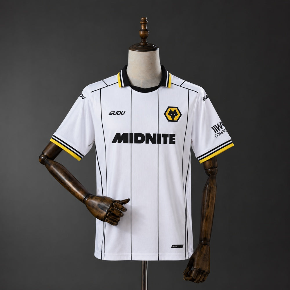Wolves 26/27 Away