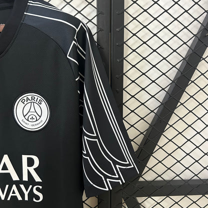 24/25 PSG fourth away