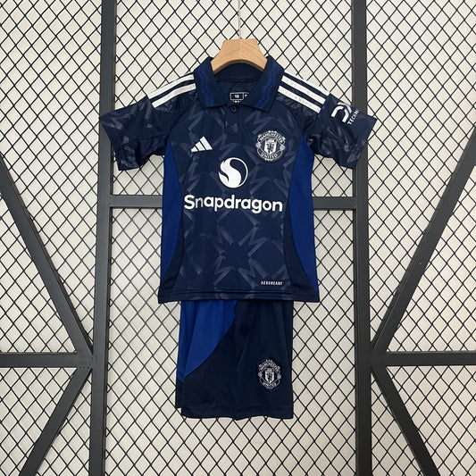 24/25 Kids Manchester United away