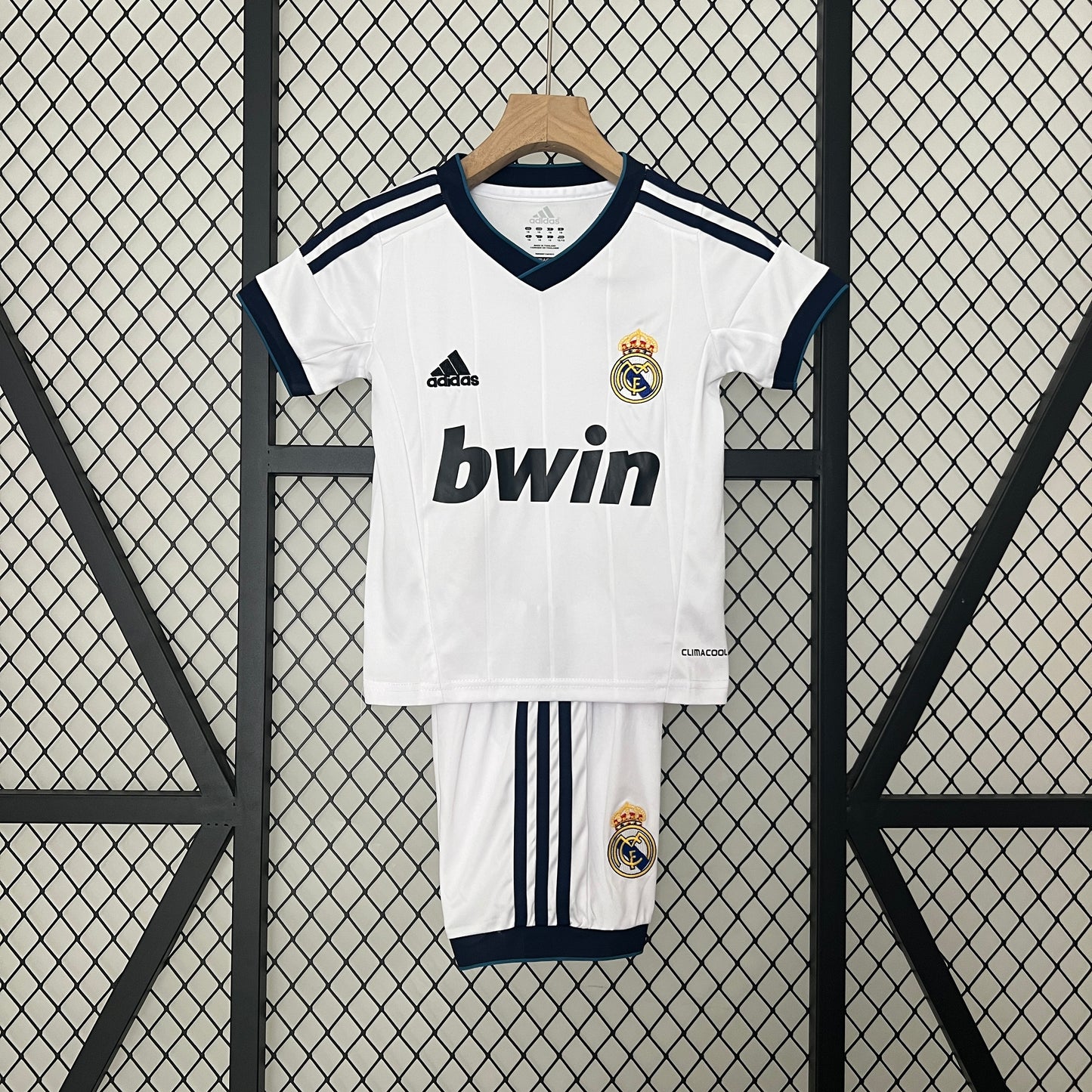 kids Real Madrid12/13 home