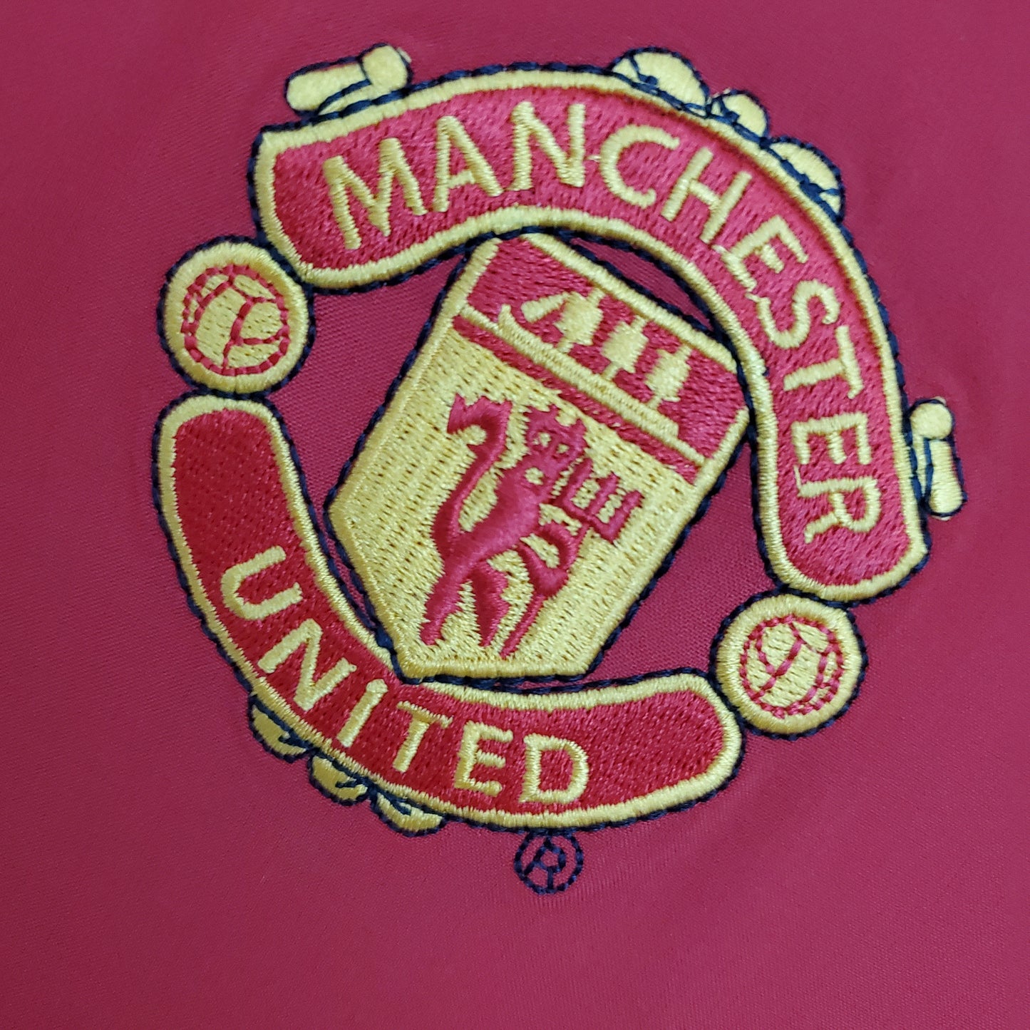 Retro Manchester United long sleeve 02/04 home