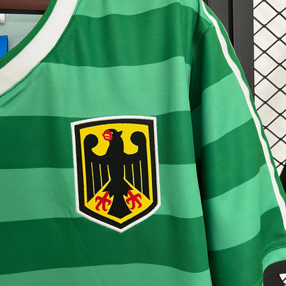 Retro Germany 1984 Green