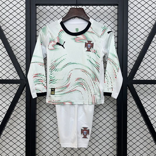2025 kids Portugal away