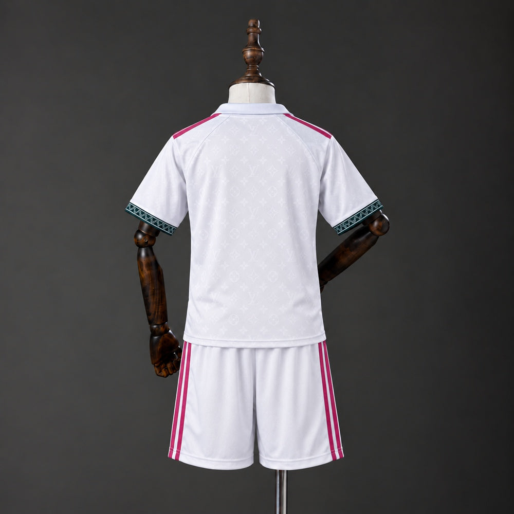 Real Madrid 26/27 Special Edition Kids Kit