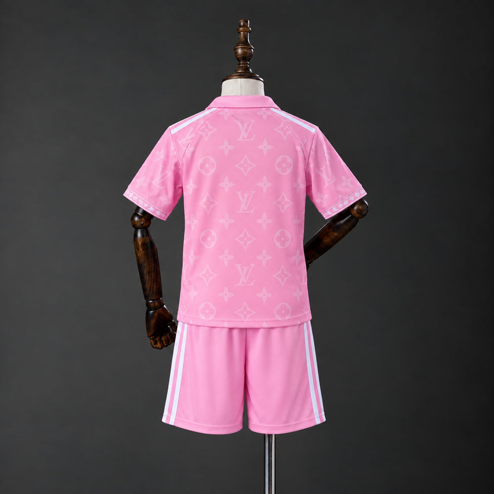 Real Madrid 26/27 Pink Special Edition Kids Kit