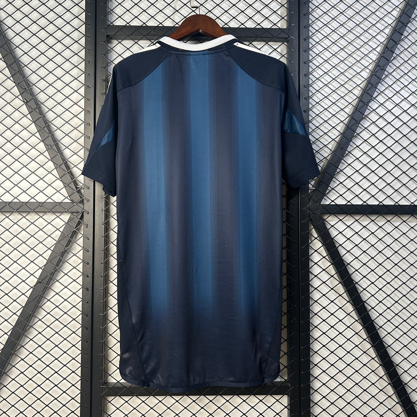 Retro 05/06 Newcastle United Away
