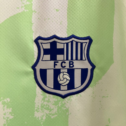 24/25 FCB Third Away
