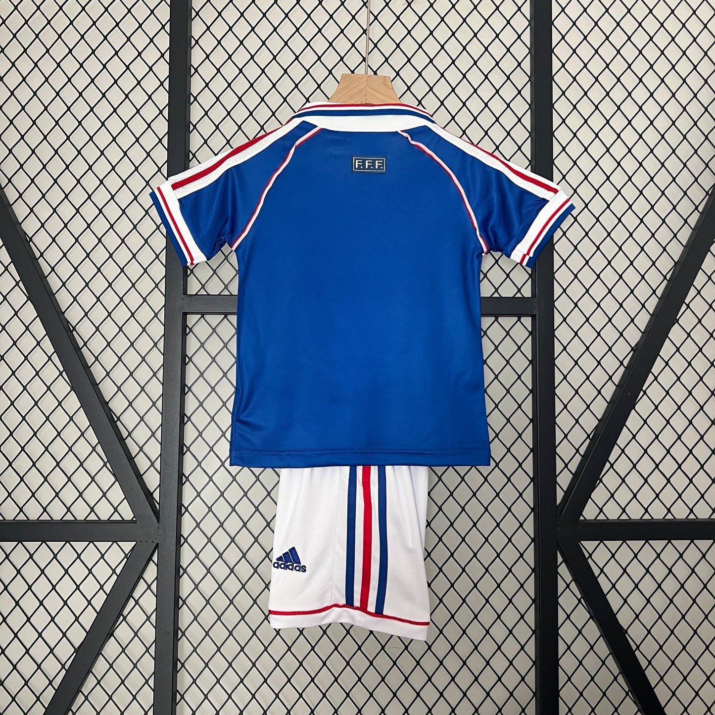 kids France 1998 home