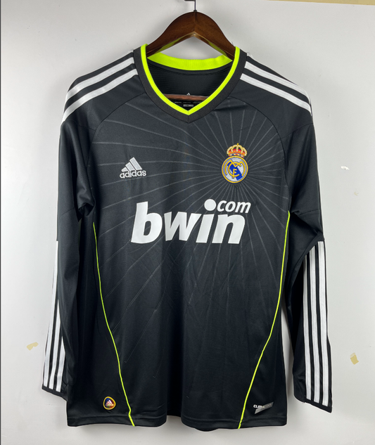 Retro Real Madrid 10/11 Away