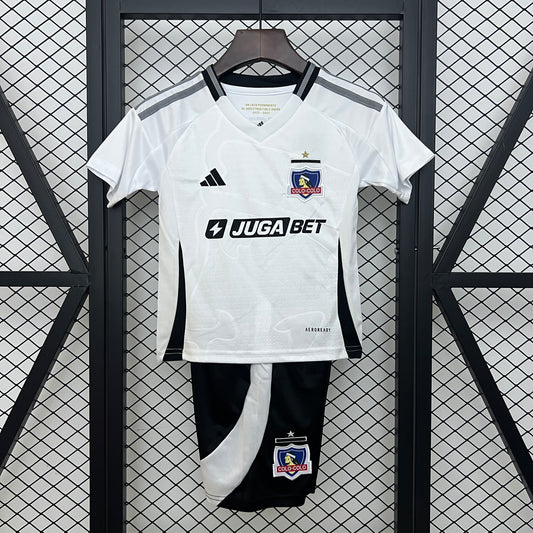 25/26 kids Colo Colo home