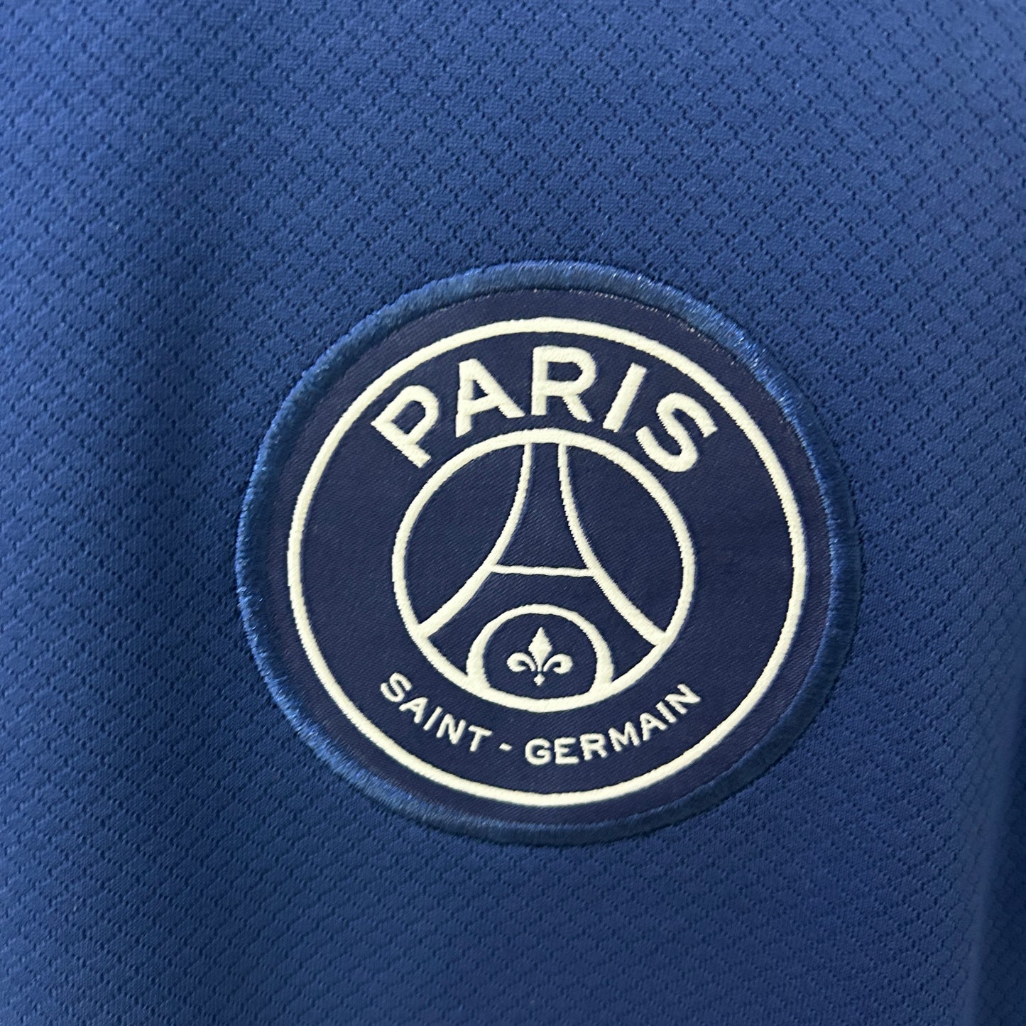 24/25 PSG fourth away
