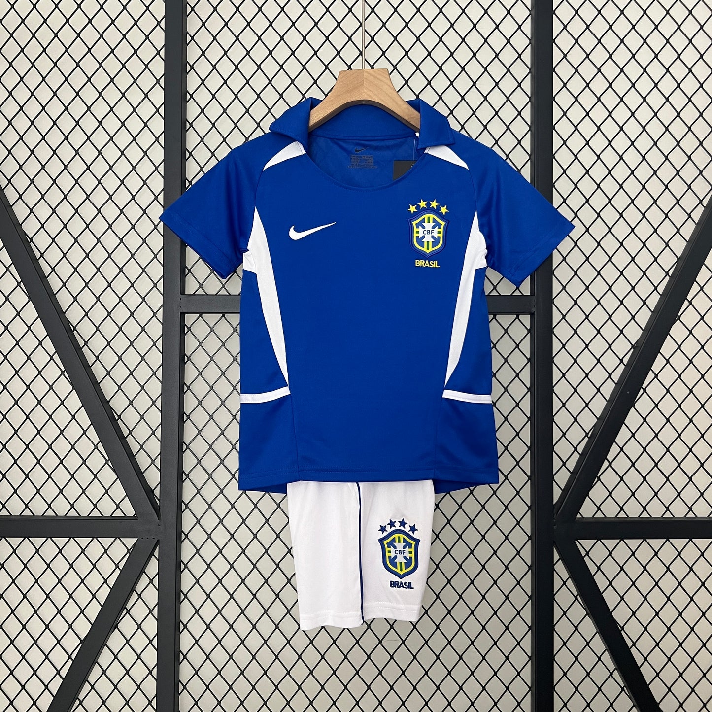kids Brazil 2002 away
