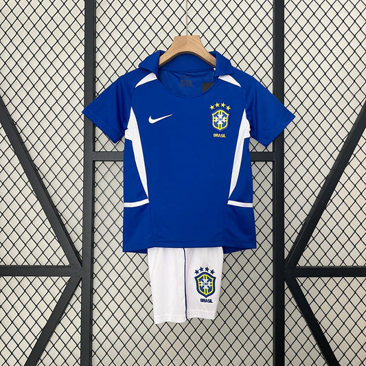 kids Brazil 2002 away