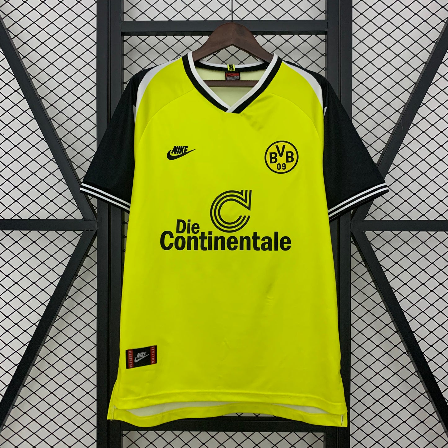 Retro Dortmund 95/96 Home