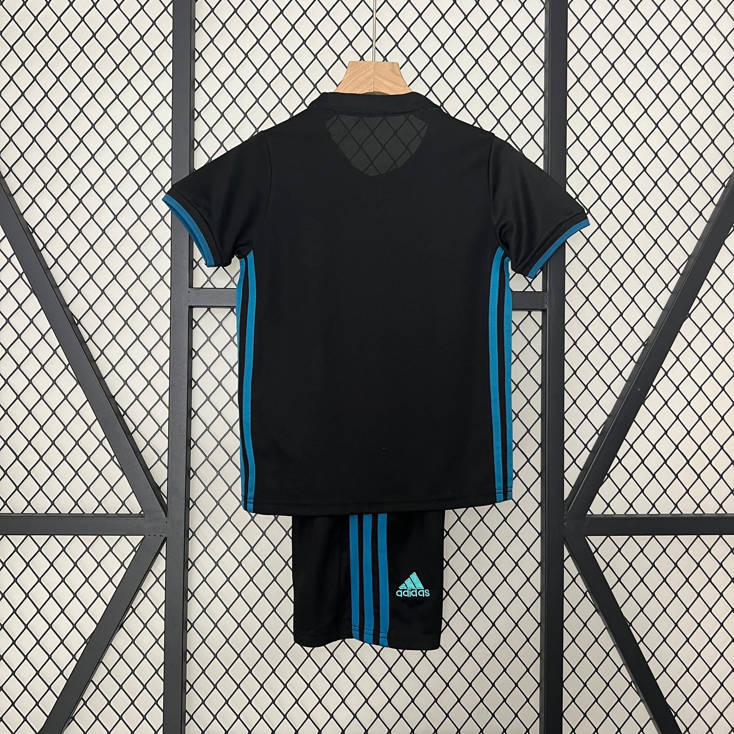 kids Real Madrid 17/18 away