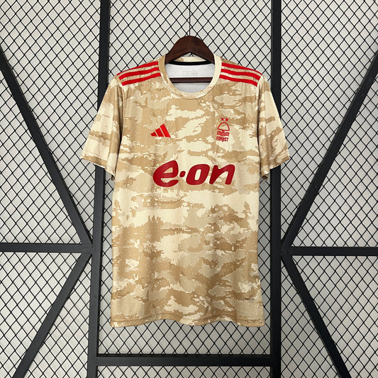 23/24 Nottingham Forest Training Wear
