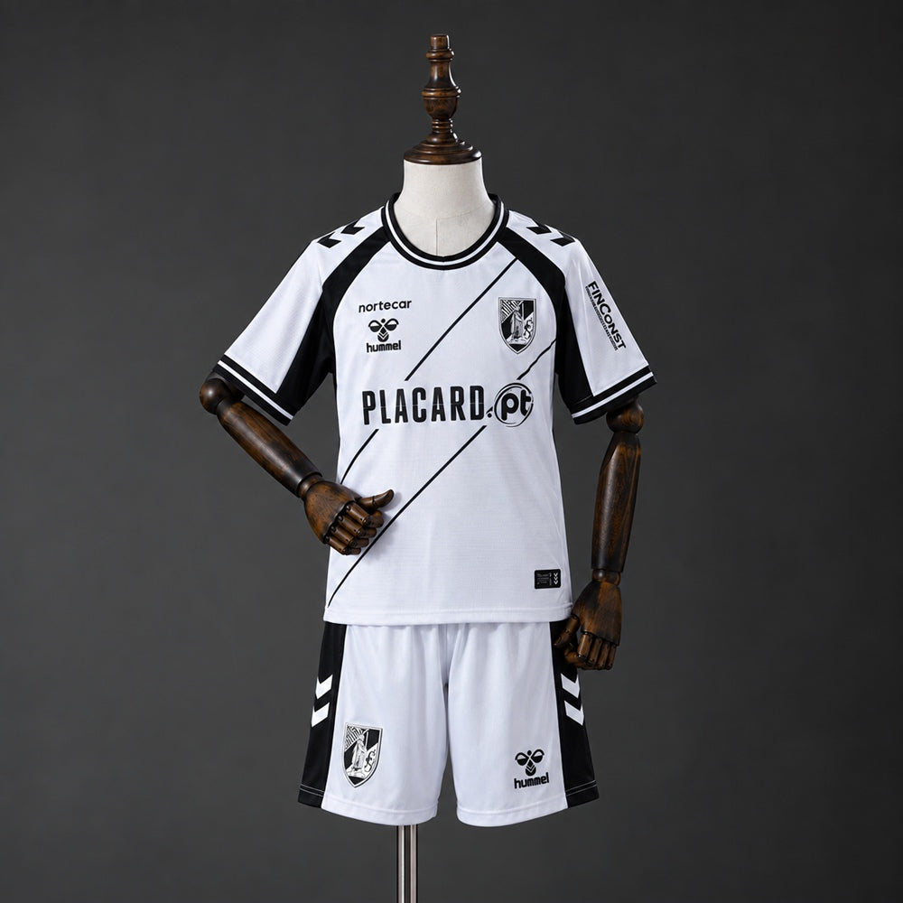 Famalicao 26/27 Home Kids Kit