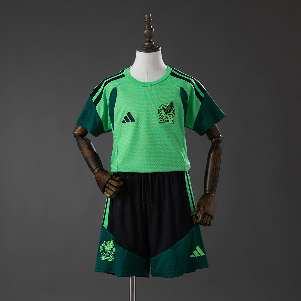 Mexico 2026 Player Version Training Kids Kit