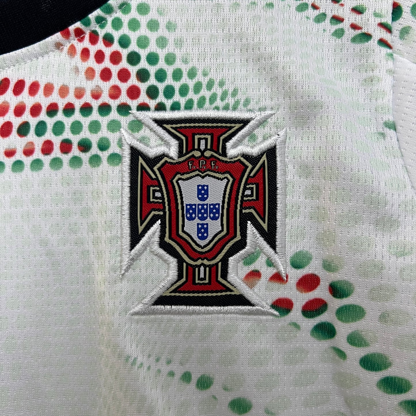 2025 kids Portugal away