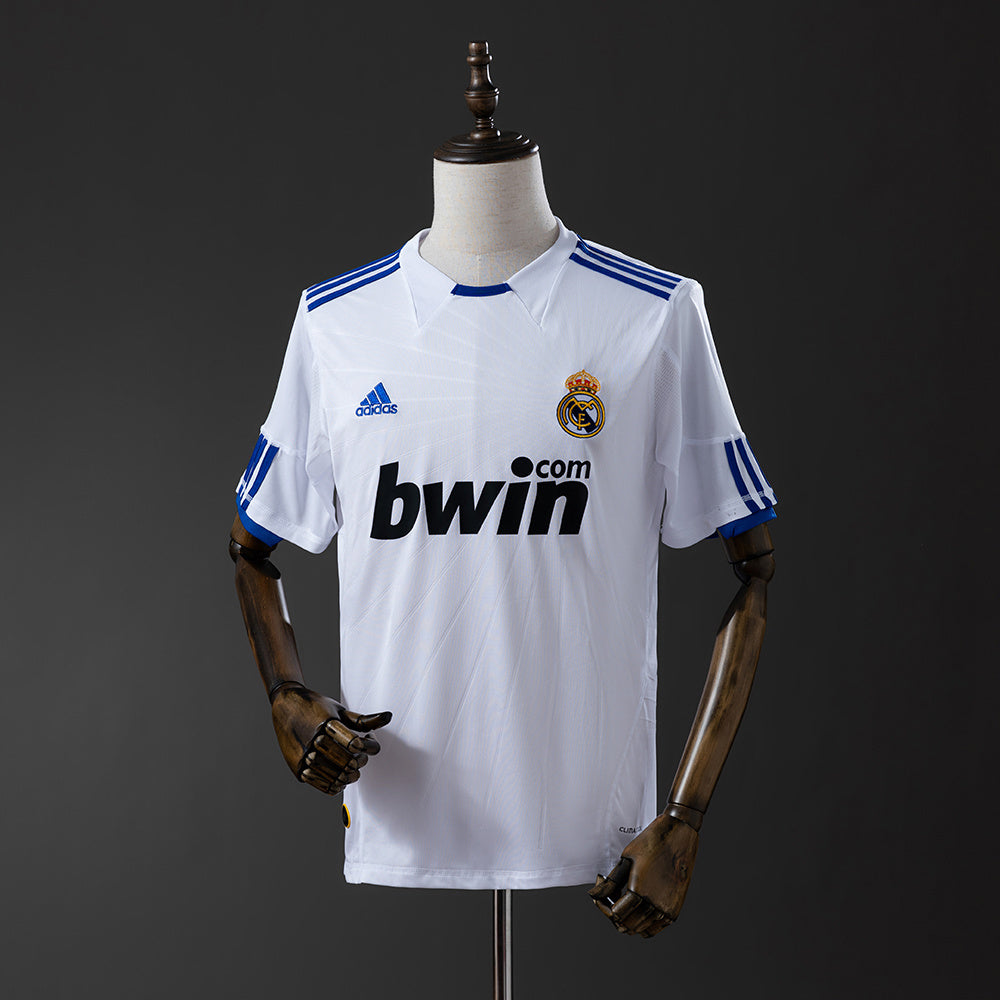 Retro Real Madrid 10/11 home
