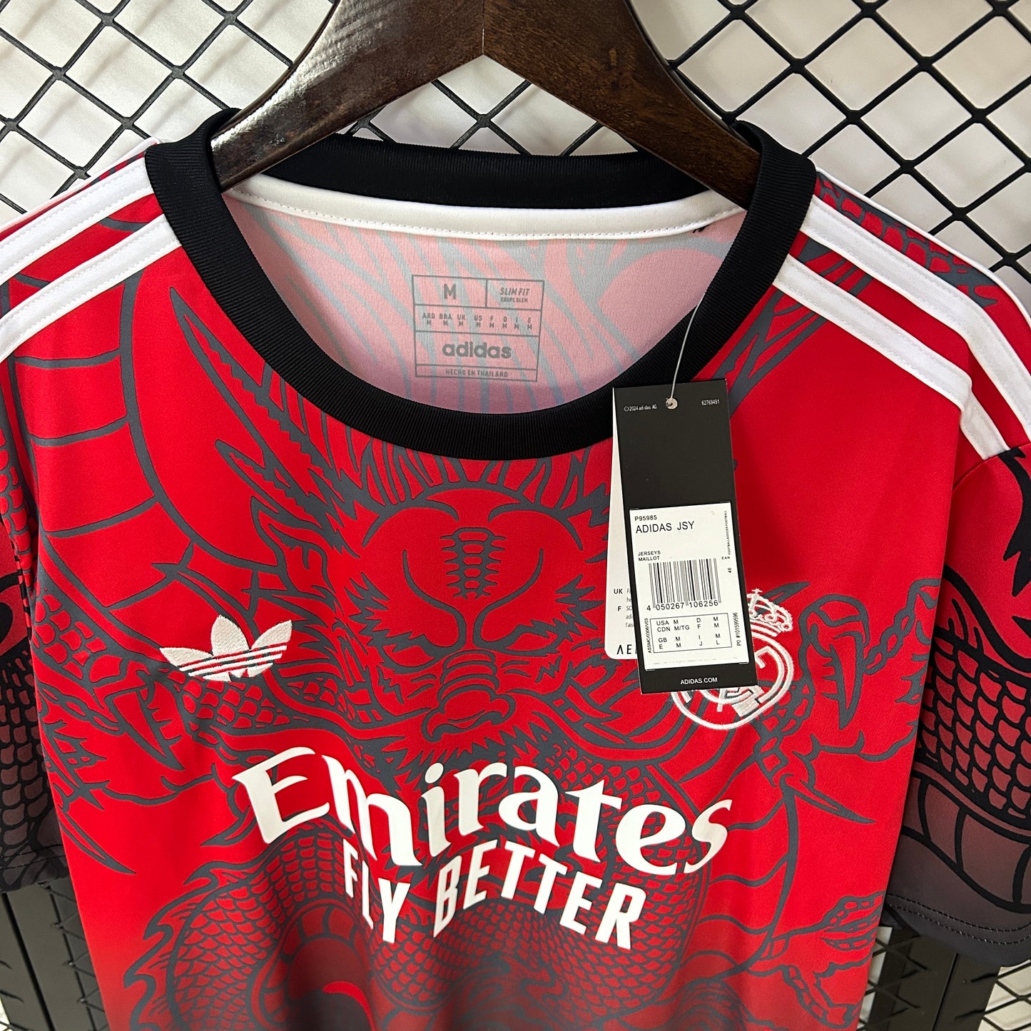 24/25 Real Madrid Red size